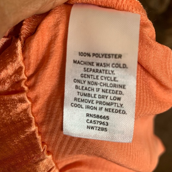 Bundle of 14th and Union Sleeveless Blouses - Picture 7 of 8